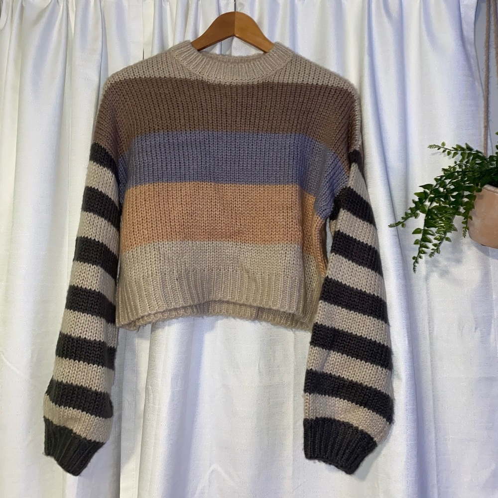 cropped stripped urban sweater